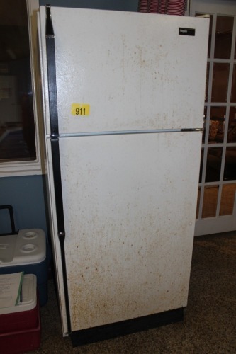 FRIDGE (WORKING)