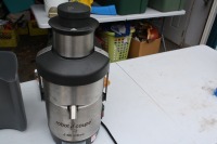 ROBOT COUPE JUICER