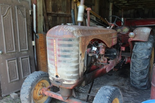 MASSEY 44 SPECIAL W/ FACTORY HYD. (RUNNING)