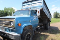 1984 C60 W/ 57, 300 ORIGINAL KMS, 8.5 X 15' CANCADE BOX, REINFORCED HOIST, 350 GAS, 4 & 2 TRANS., ROLL TARP, 900/20 RUBBER