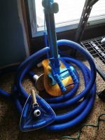 POOL CLEANING BRUSH & SWEEP