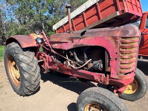 MASSEY 444 (RUNNING)