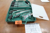 OUTDOORSMAN KNIFE SET