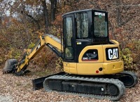 CAT 304C CR TRACK HOE W/ 1300 HOURS, PLUMBED FOR ATTACHMENTS