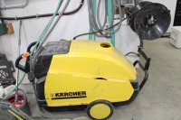 KARCHER HDS1055 HOT PRESSURE WASHER