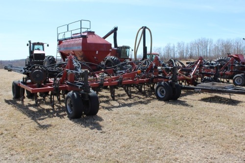 CASE IH 40' CONCORD 4010-3R W/ CASE IH 3400 TANK