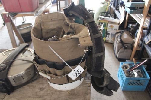 CARPENTER TOOL BELTS