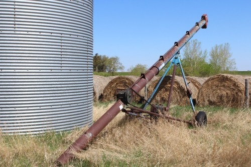 ALLIED 7' X 35' AUGER W/ KOHLER MOTOR (NOT RUNNING)