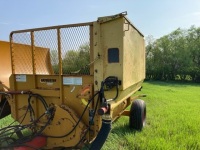 HAYBUSTER 2650 W/ 1000 PTO, HOMEBUILT GRAIN TANK (WORKS)