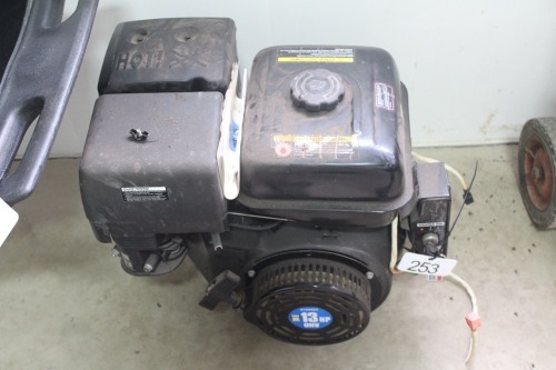 POWERFIST 13 HP GAS MOTOR (LIKE NEW)