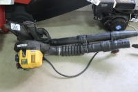 YARDMAN GAS POWERED LEAF BLOWER