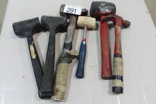 ASSORTMENT OF HAMMERS