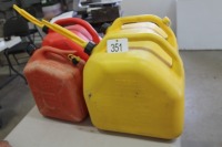 4 - GAS JUGS