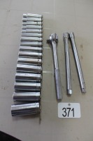 SOCKET SET, 1/2" RATCHET W/ 2 EXTENSIONS