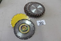ASSORTMENT OF SAW BLADES