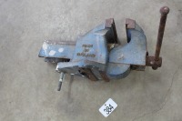 LARGE BENCH VISE
