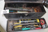 JD TOOL BOX, ASSORTMENT OF TOOLS