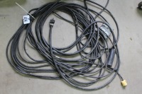 HEAVY DUTY EXTENSION CORD