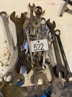 ASSORTMENT OF FLAT WRENCHES