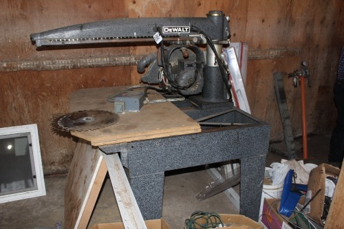 DEWALT RADIAL ARM SAW W/ 5 HP MOTOR