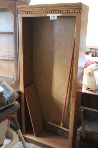6' BOOKCASE