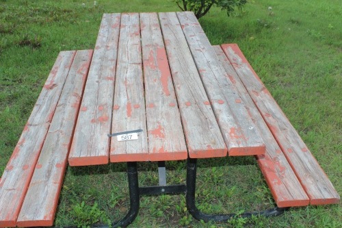 PICNIC TABLE W/ METAL FRAME