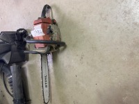 STIHL CHAINSAW W/ 20" BAR (RUNS)