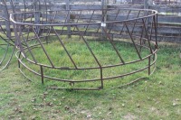 11' DIAMETER ROUND BALE FEEDER