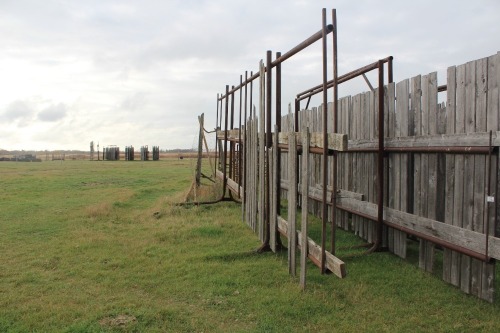 2 - 30' WINDBREAK PANELS