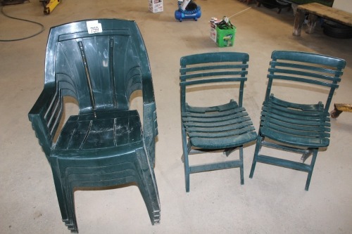 6 - LAWN CHAIRS