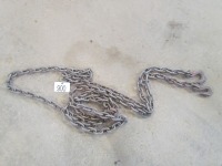 LENGTH OF CHAIN W/ HOOKS