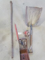 BOTTLE JACK, PLIERS, STEEL BAR, SHOVEL