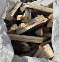 MINI BULK BAG OFSPLIT FIREWOOD