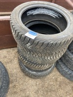 4 - KUHMO WINTER 235/45R18