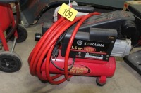 KING CANADA 1.5 HP AIR COMPRESSOR