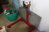 MOTOR STAND