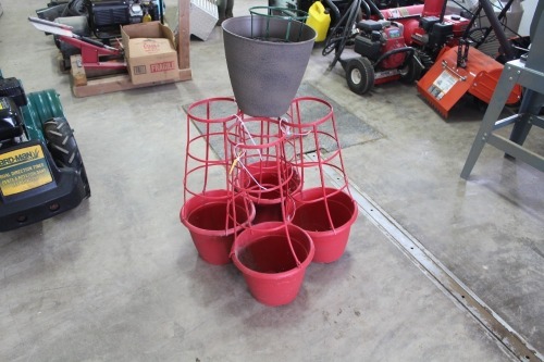 4 - TOMATO POTS