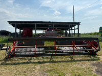 Versatile 400 SP swather