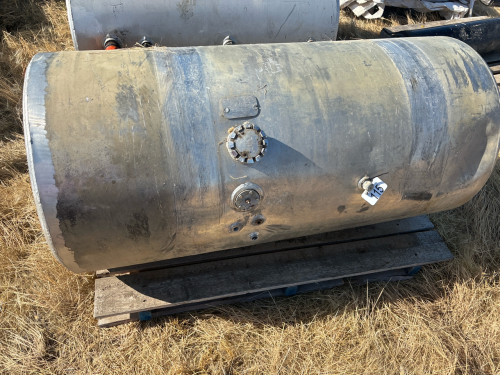 Western star fuel tank