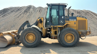 2006 John Deere 444j