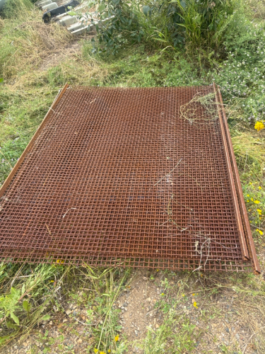 Gravel Screen