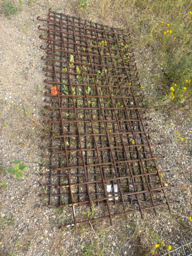 Gravel screen