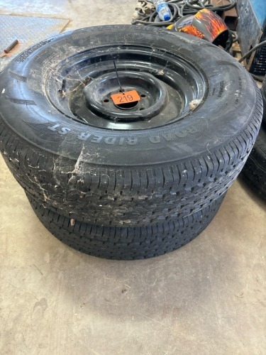 2- ST 225/75 R15 tires with rims