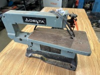 Delta scroll saw