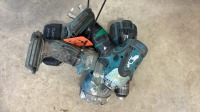 1 Makita cordless 3/8â€ impact/ 1 Makita flashlight/ 1 Makita drill with battery