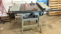 Delta 10&rdquo; table saw