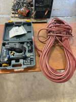 Roofing nailer/ air line