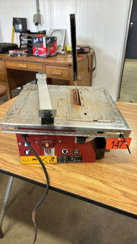 Tile saw