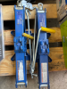 2- 4000 lb scissor jacks