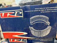 Reman brake shoe kit with hardware